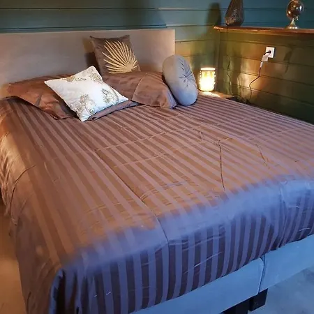 Lavaux Bed & Breakfast